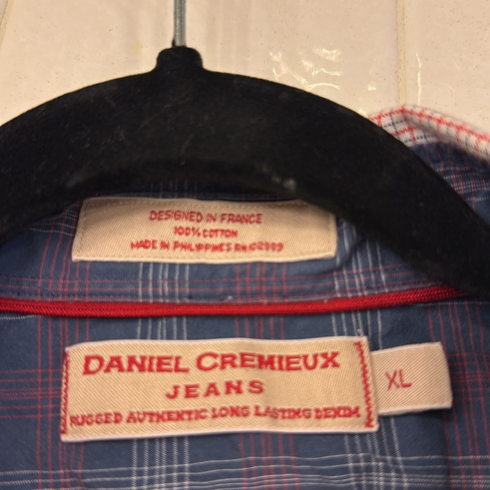 Daniel Cremieux deigned in France short sleeve ed shirt. Excellent condition - Picture 4 of 4